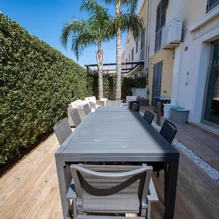 Due Palme - Siciliavacanza * Авола